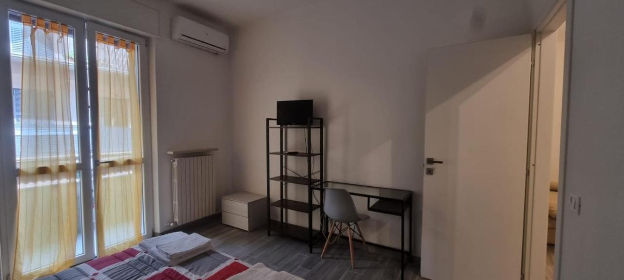Casa Roma Apartment Piacenza Ngoại thất bức ảnh