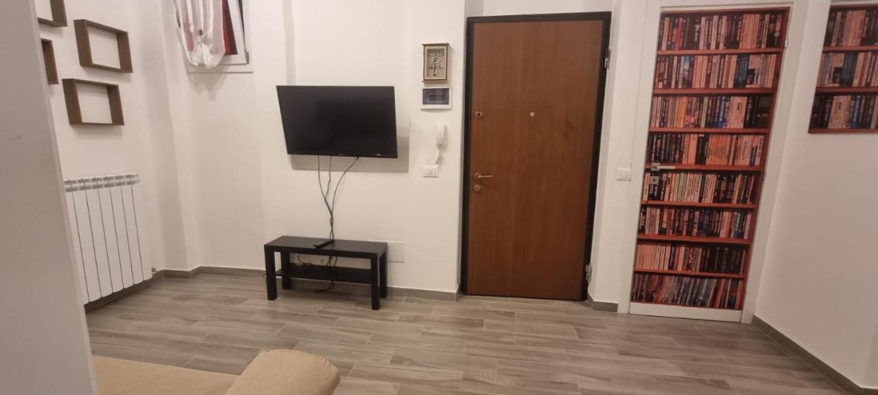 Casa Roma Apartment Piacenza Ngoại thất bức ảnh